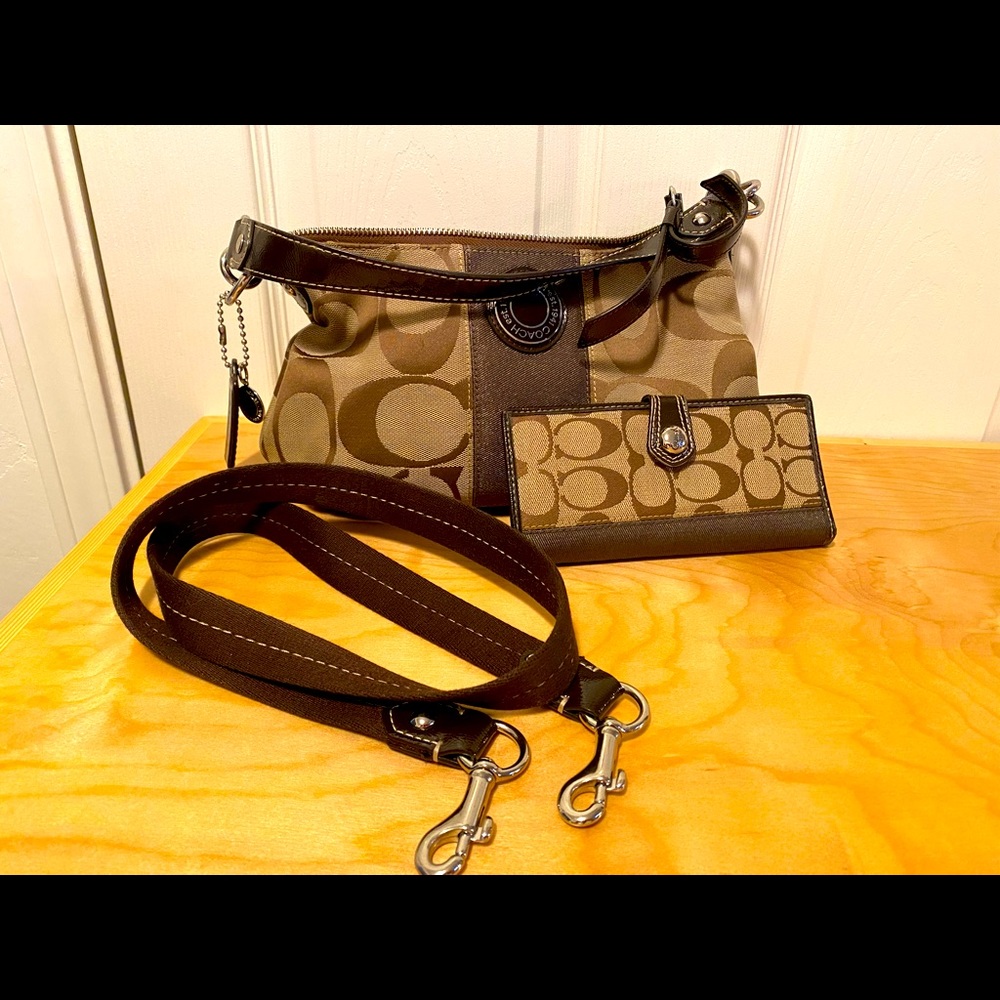 Small Coach purse for shoulder or long, with wallet. Clean